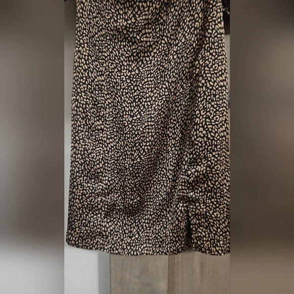 BUDDYLOVE Feline Cheetah print satin Nora Mini Dress. Size Small - Picture 5 of 12